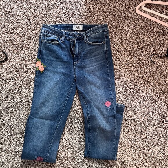 Paige Jean- Floral embroidered - Picture 1 of 3